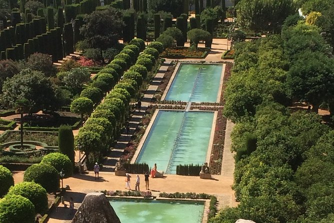 Guided Tour of the Alcazar De Los Reyes Cristianos in English - Rooms of the Alcazar