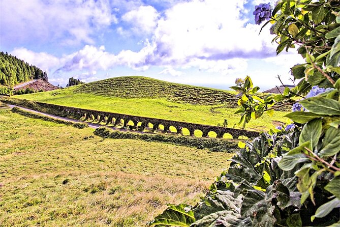 Half Day Volcano of Sete Cidades Private Tour With Lunch - Included in the Tour