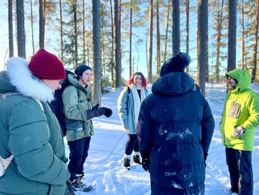 Helsinki: Winter Wonderland Liesjärvi National Park Hike - Guided Tour of Liesj??rvi