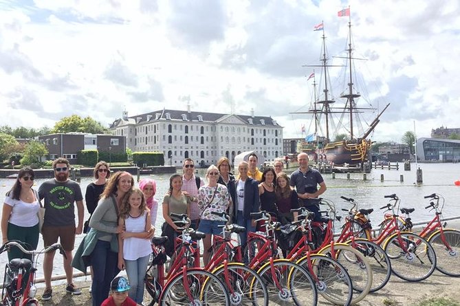 Historical Bike Tour English Français Español Deutsh - Meeting and Pickup