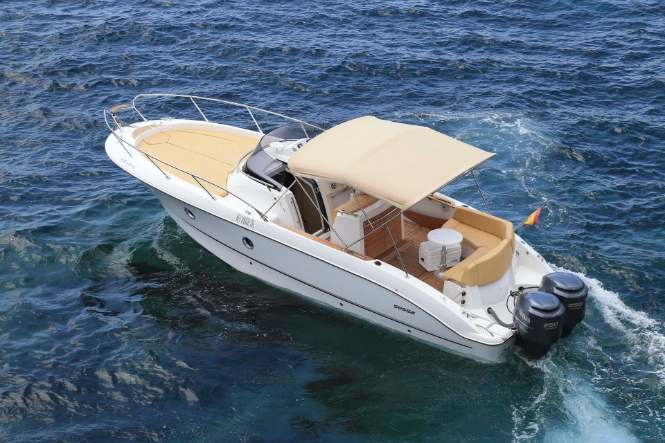 Ibiza: Rent a 9-Person Private Boat, Formentera & Highlights - Boat Features