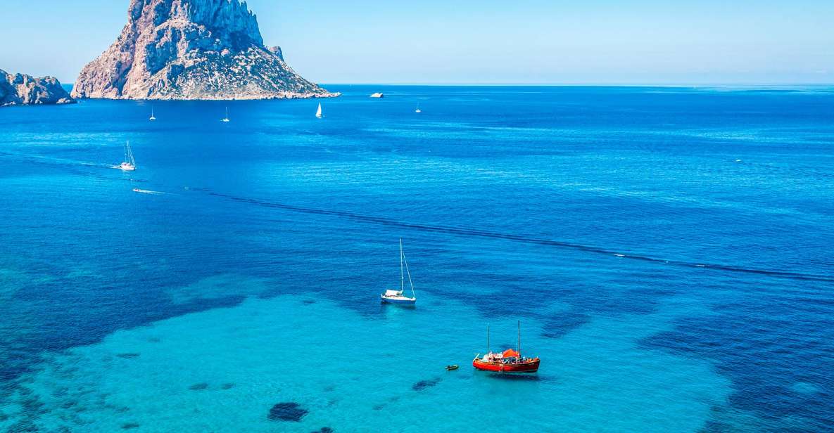 Ibiza: Speed Boat Excursion to Atlantis & Es Vedra +Snorkel - Activities and Experiences