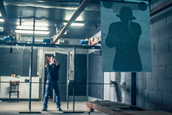 Indoor Shooting Range in Warsaw Package 2 - Meeting and Pickup