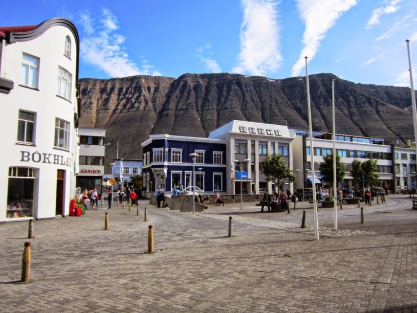 Isafjordur: Hop-on Hop-off Shuttle Bus Ticket - Highlights of the Experience