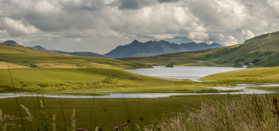 Isle of Skye: Portree to Fairy Pools Smartphone Guide - Dunvegan Castle & Gardens