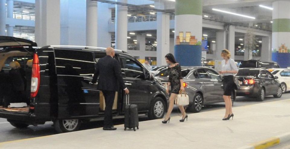 Istanbul: Airport Transfer Private With Meet and Greet - Stress-Free Journey To/From Airports