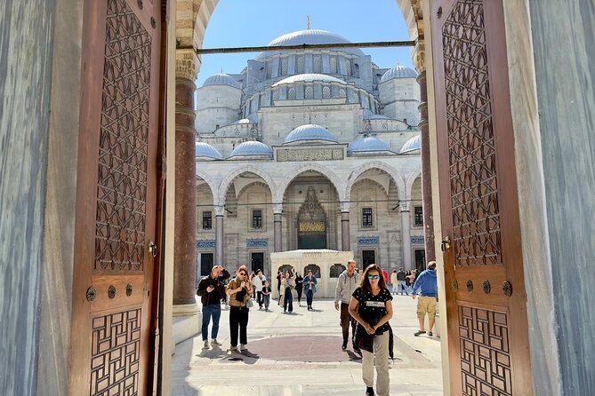 Istanbul Old City: Basilica Cistern - Blue Mosque - Grand Bazaar - Basilica Cistern - Roman Masterpiece