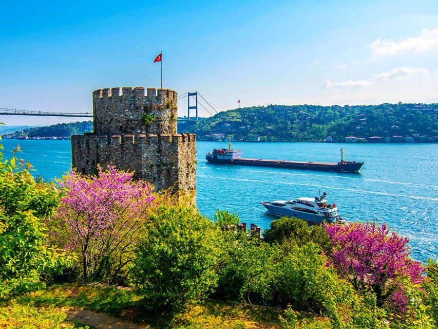 Istanbul: Spice Bazaar Tour and Bosphorus Morning Cruise - Key Highlights