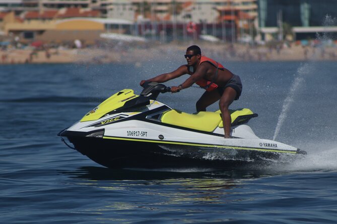 Jet Ski Experience - 1 Hour - Included Amenities