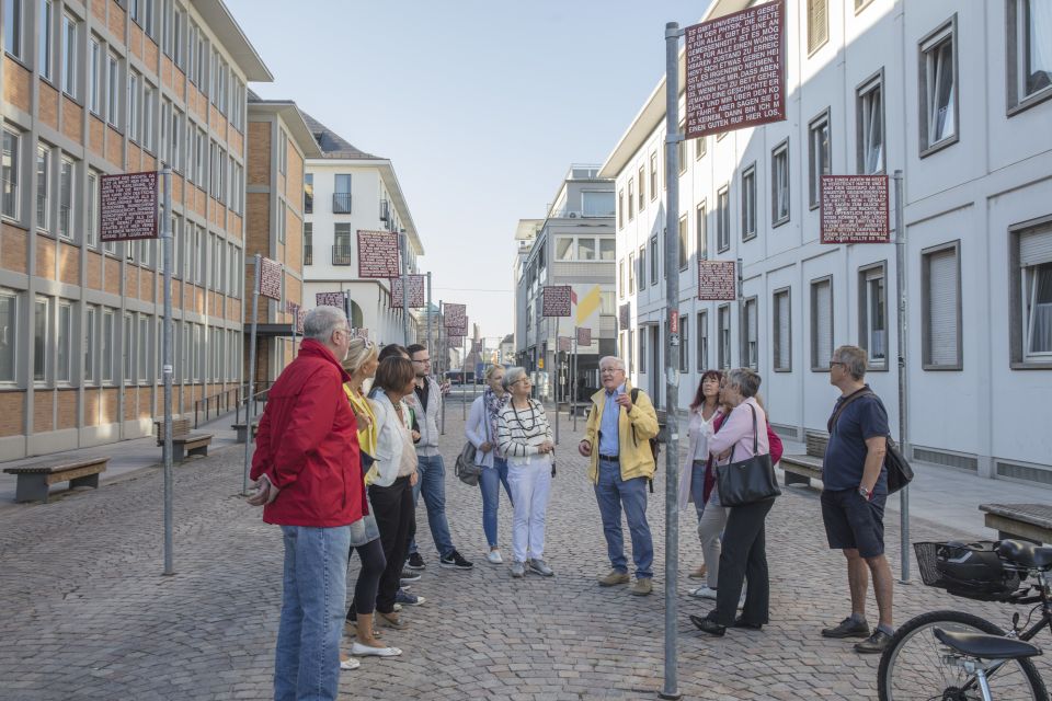 Karlsruhe: Guided City History & Culture Walking Tour - Baroque City Architecture