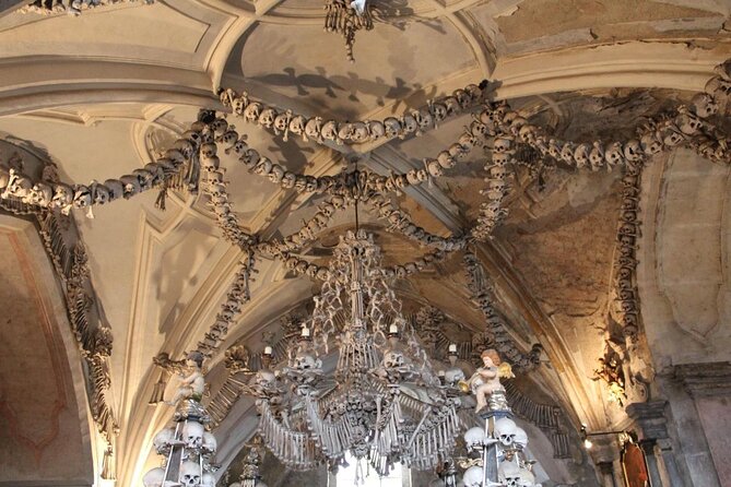 Kutna Hora Day Trip From Prague - Guided Tour and Key Sights