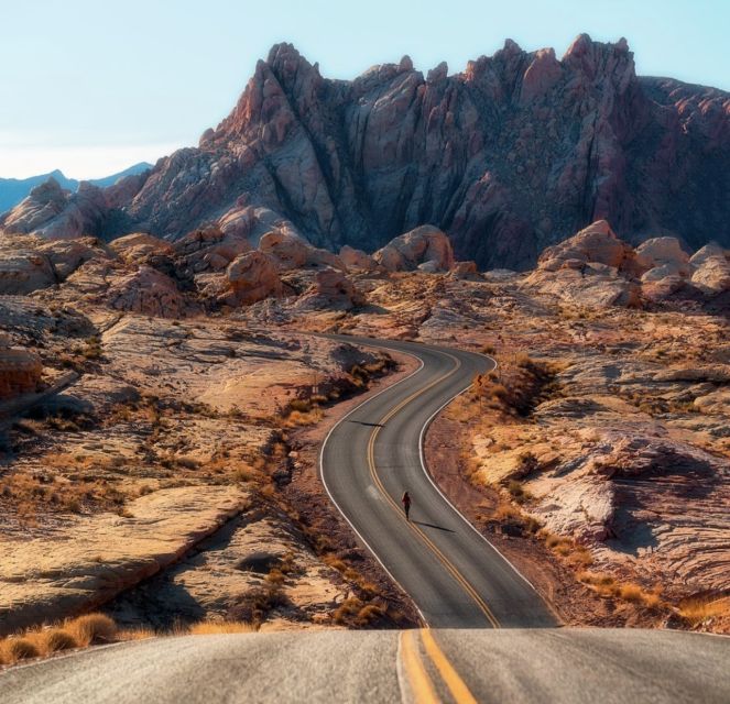 Las Vegas: Valley Of Fire State Park Tour - Hiking Through Rugged Landscapes