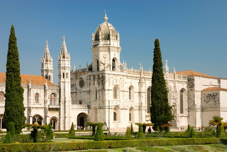 Lisbon: Belém, Jerónimos & São Jorge E-Tickets With 4 Audios - Audio Tour Features