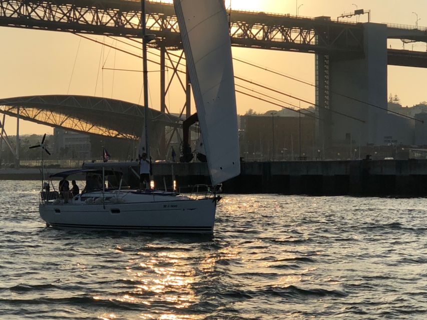 Lisbon: Enjoy a Sunset or Night Tagus River Sailboat Cruise - Cruise Highlights