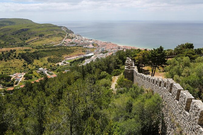 Lisbon Off-The-Beaten-Path Small Group Tour: Sesimbra, Arrabida & Wine Tasting - Visiting the Fishing Town of Sesimbra