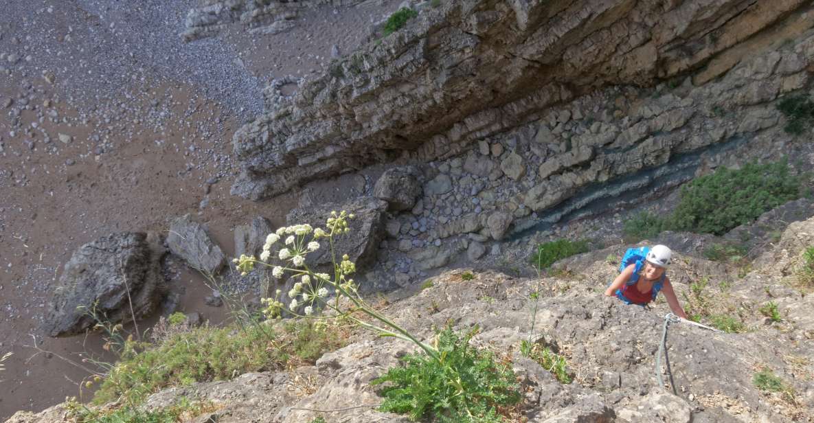 Lisbon or Sesimbra: Guided Rock Climbing Tour in Arrábida - Climbing Experience