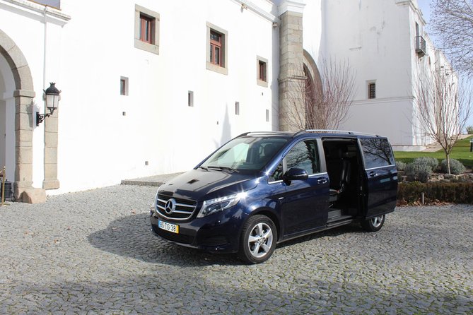 Lisbon Private Transfer to Airport Departures - Included in the Service