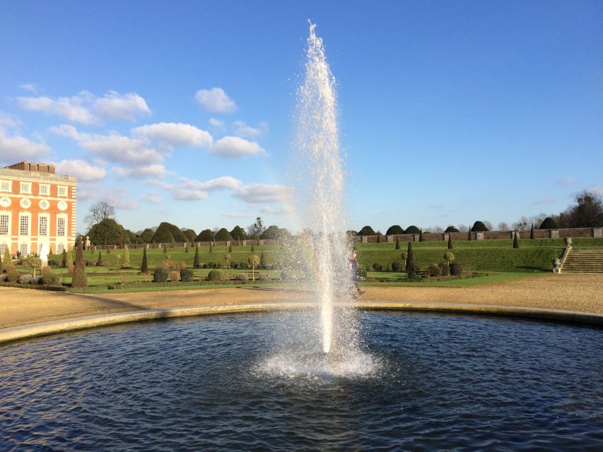 London: Hampton Court Private Guided Tour - Henry VIIIs State Apartments