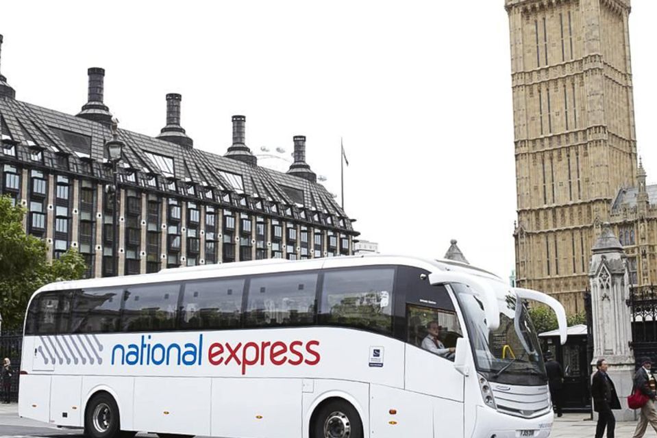 London: Luton Airport To/From Central London Bus Transfer - Comfortable Vehicle Features