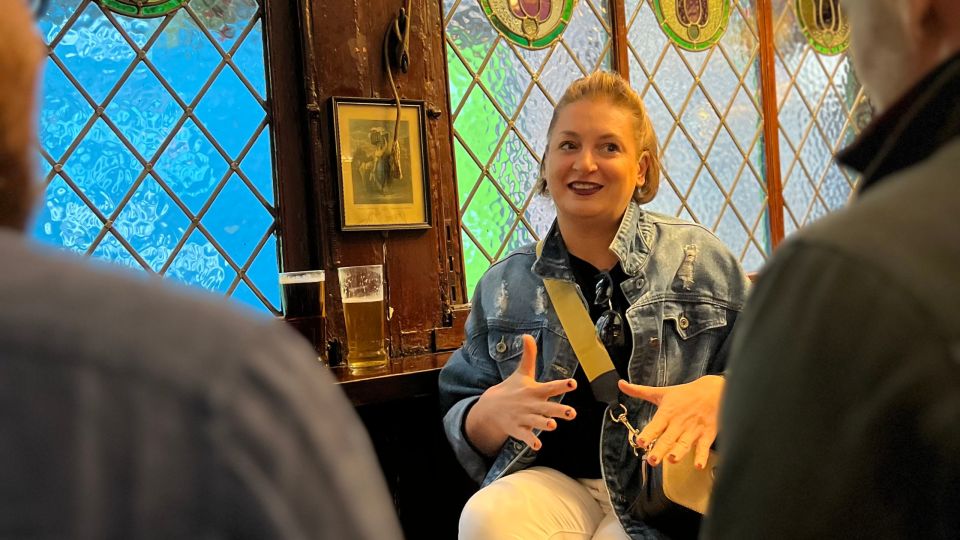 London: Royal Historic Pubs Walking Tour - Highlights of the Tour