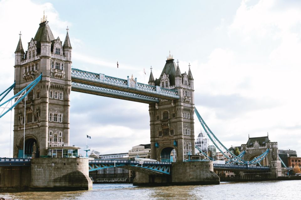 London: The Old City of London - Guided Walking Tour - Roman Settlements 2,000 Years Ago