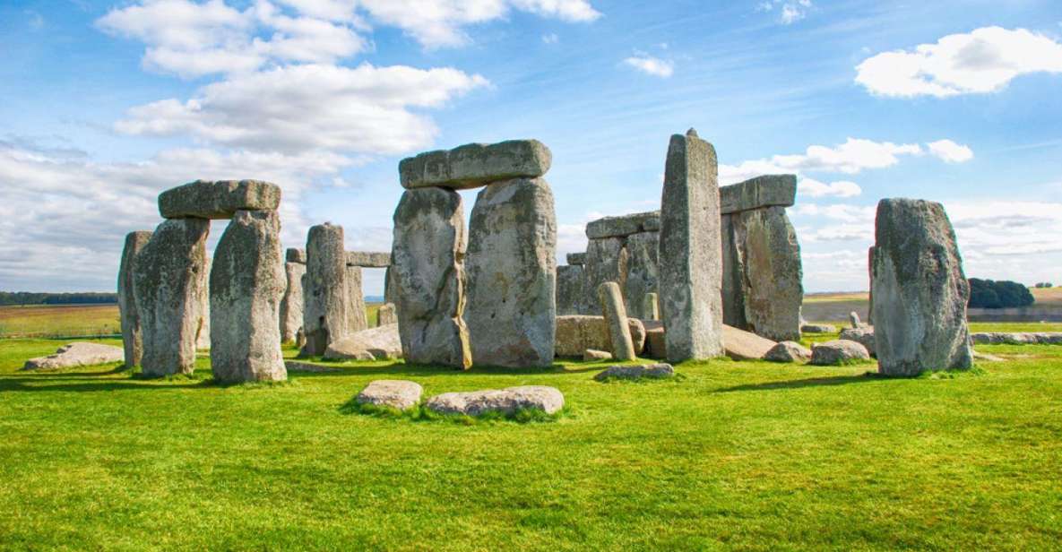 London to Stonehenge: 6-Hour Private Tour - Prehistoric Marvel of Stonehenge