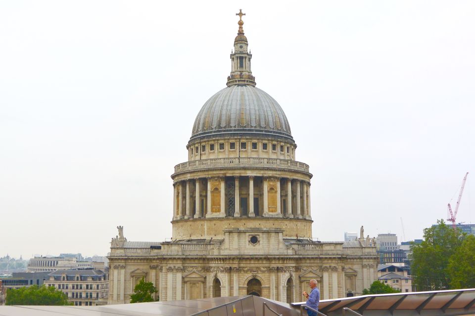 London: Walk the City With a Certified Guide in English - Discover the Bank of England