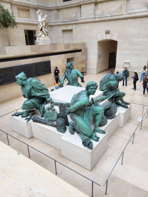 Louvre Museum : Hidden Gems and No Crowds - Ticket and Access