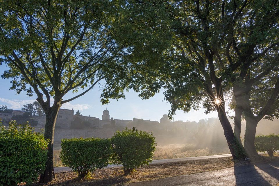 Luberon: Robion Bike Ride With Brewery Visit - Departure and Cycling Route