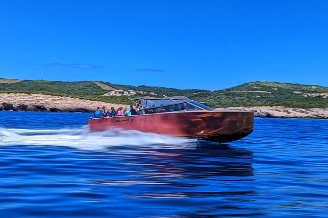 Luxury Powerboat Rent - Customizable Tours at Sea