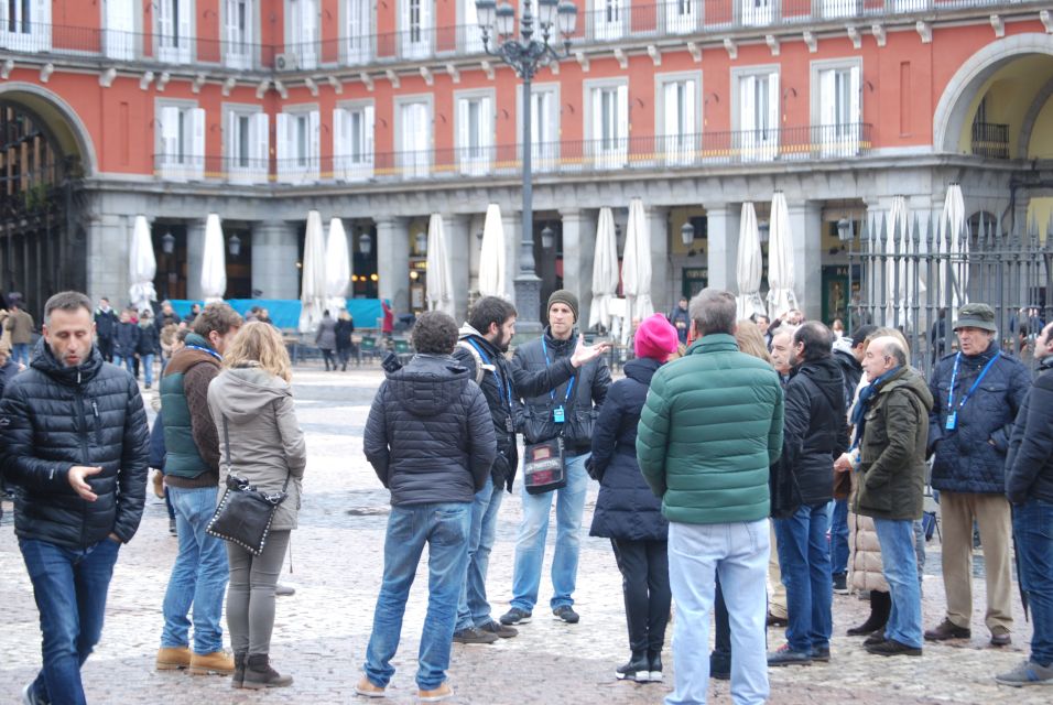 Madrid: Private Food Tour With Breakfast, Lunch, and Dinner - Taking in Local Food Culture