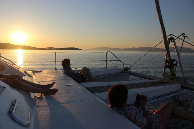 Mykonos Catamaran Private Sunset Cruise, Full Meal & Open-Bar - Onboard Inclusions and Amenities