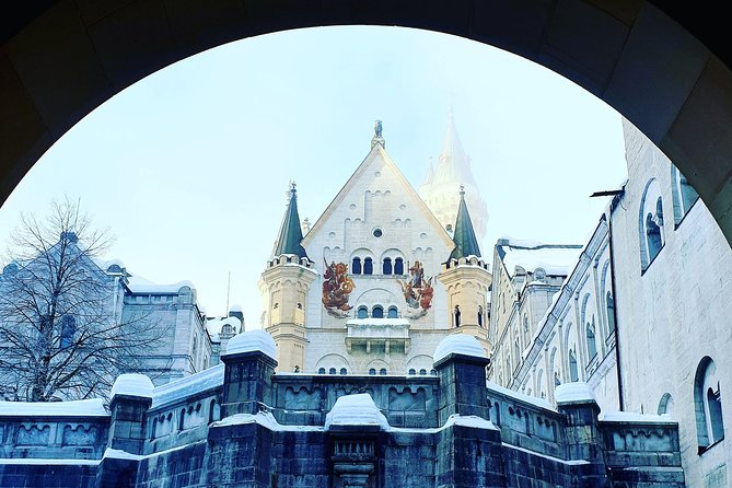 Neuschwanstein Castle Skip-the-Line Private Tour for Groups - Private Guide and Skip-the-Line Access