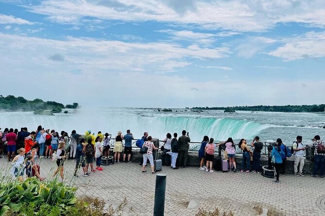 Niagara Falls Day Tour From Toronto W/ Boat, Lunch, Winery Stop - Pickup and Meeting