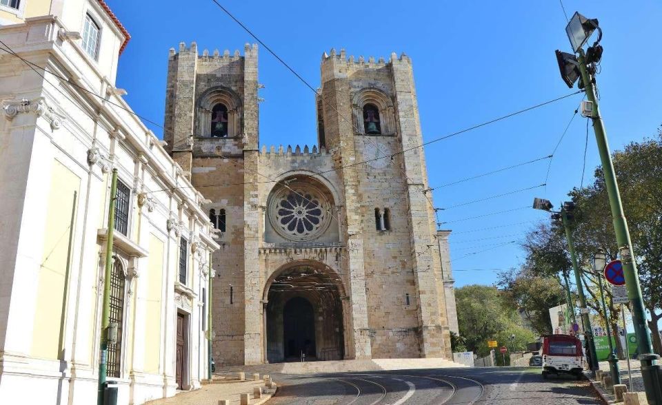 Old Town Lisbon Outdoor Escape Game: Strange Events - Experience Highlights