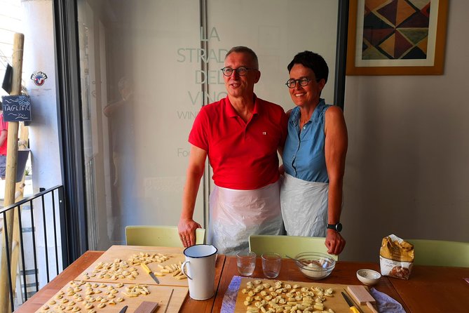 Orecchiette Cooking Class and Wine Tasting in Lecce - Hands-on Pasta Making Instruction