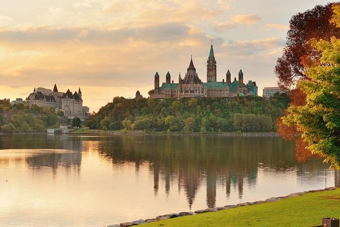 Ottawa Private Day Tour From Montreal - Pickup and Start Time