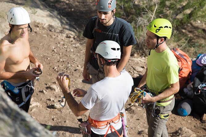 Outdoor Climbing for Beginners - Guided Rock Climbing Practice