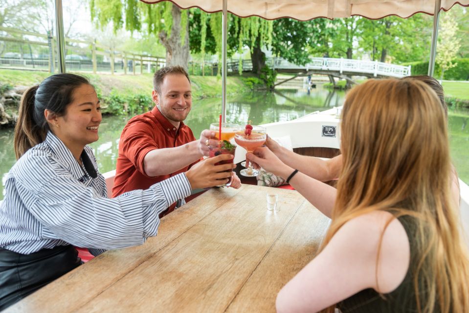 Oxford: Evening Sightseeing River Cruise With a Cocktail - Cruise Duration and Availability