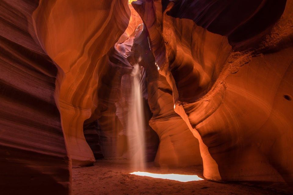 Page: Lower Antelope Canyon Walking Tour With Navajo Guide - Experience Highlights