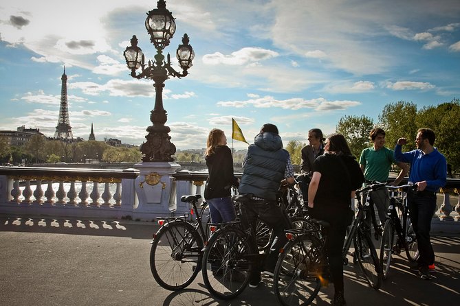 Paris Along the Seine - Bike Tour - Preparing for the Tour