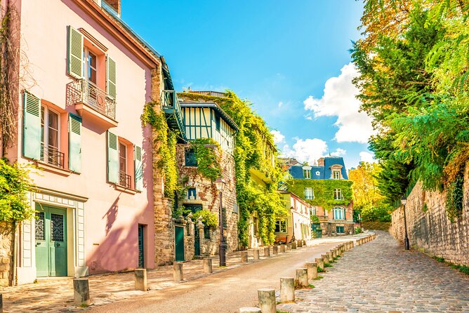 Paris (Montmartre) Scavenger Hunt and Sights Self-Guided Tour - Tour Details and Availability