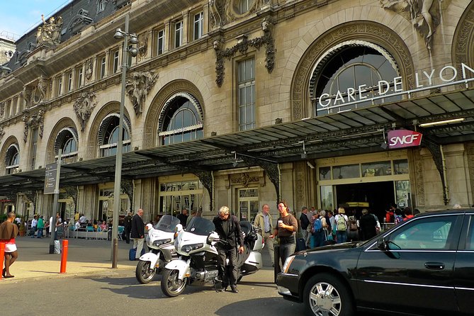 Paris Private Departure Transfer: Hotel to Railway Station - Included in the Transfer