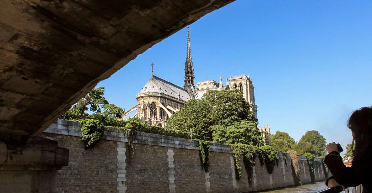 Paris: Seine River and Canal Saint-Martin Cruise - Route Highlights