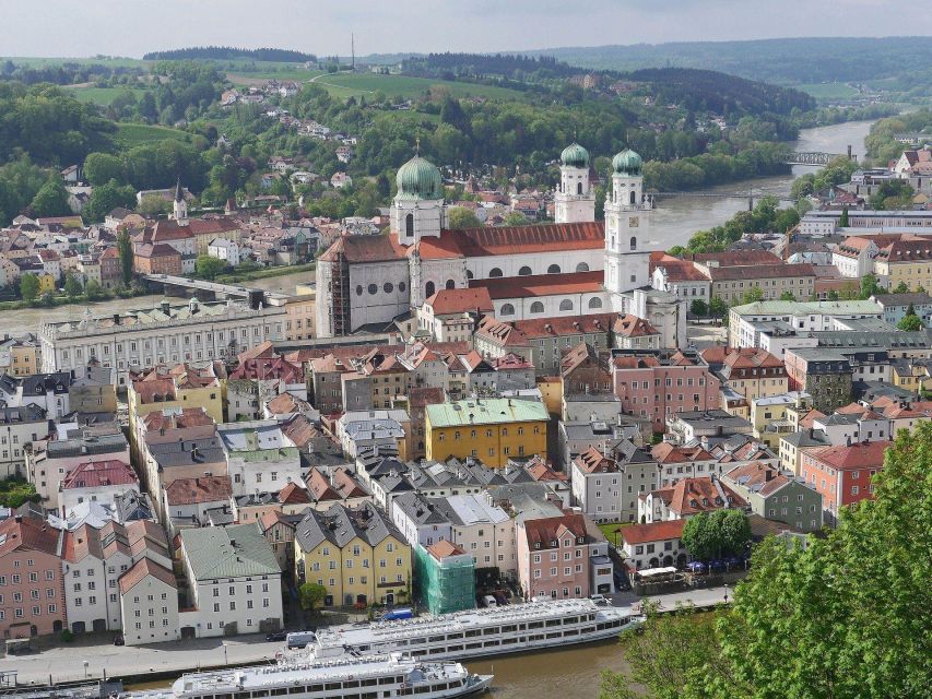 Passau: Private Christmas Market Tour - Discover Rich Holiday Traditions