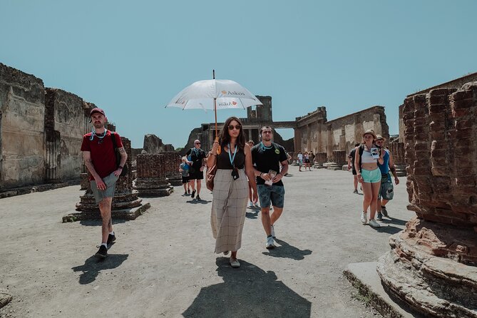 Pompeii Private Tour With an Archaeologist Guide - Buried Under Volcanic Rubble