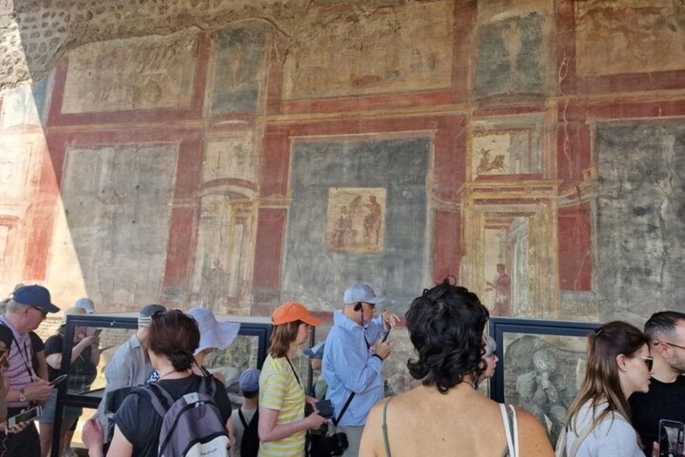 Pompeii & Royal Palace of Caserta Private Tour From Rome - Discovering Pompeii