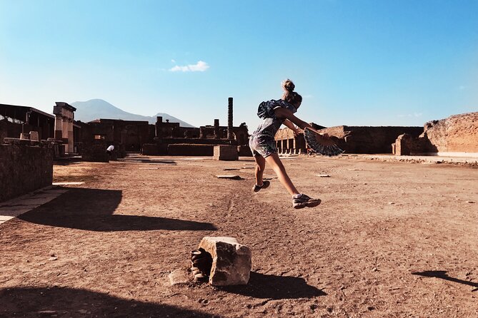 Pompeii Small Group With an Archaeologist and Skip the Line - Insights From Archaeologist-Led Tour