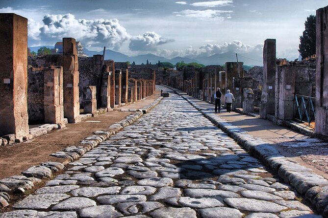 Pompeii, the Lives of the Ancients W/ Ticket Included - Guided Tour Highlights