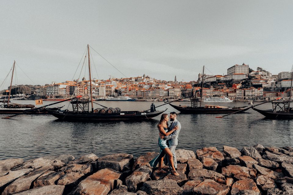 Porto: Couple Photo Session in Old Foz - Pricing Information